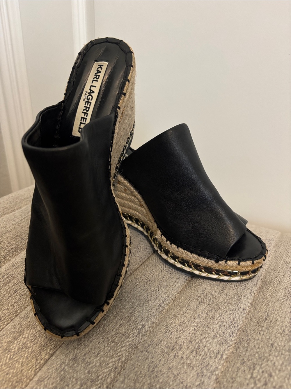 Karl Lagerfeld Black Leather Espadrille Wedge Slides size 8